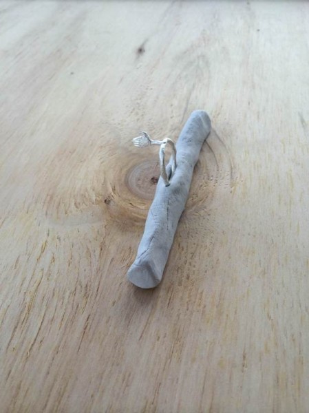 jewellery box which way ring