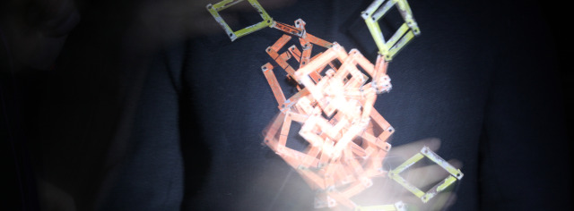 Capturing movement experimentation; Prolong, Button-hole Brooch, 2012